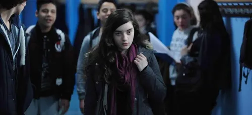 Une collégienne battue par ses camarades de classe, la vidéo...