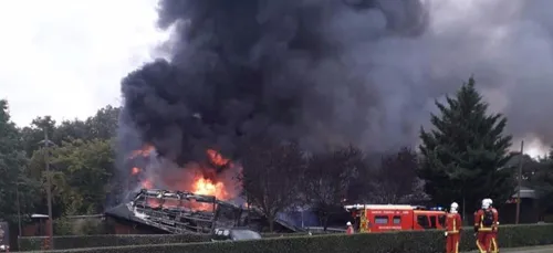 Noisy-le-Grand : une voiture explose, un McDo ravagé ! (Photo)