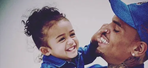 Chris Brown : papa pour la seconde fois ! C'est un garçon ! [PHOTO]