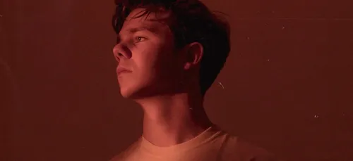 2TH dévoile son nouveau clip « Solo »