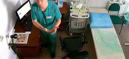 Un gynécologue diffusait ses interventions sur des sites...