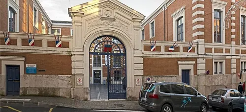 Condamnée à 5 ans d'inéligibilité, la maire de Montauban doit...