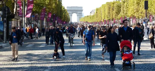 La voiture bannie de Paris le temps d'un dimanche
