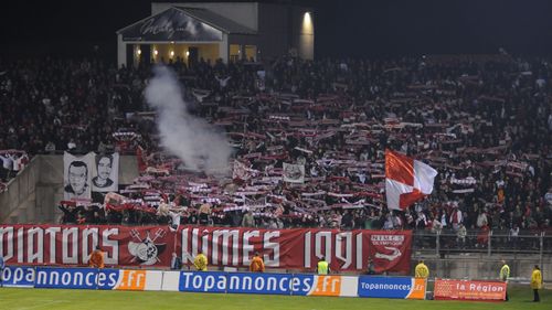 Nîmes Olympique : une rencontre entre direction et supporters...