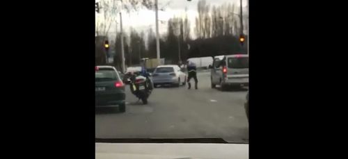 Hauts-de-Seine: en pleine rue, un policier tire sur un automobiliste !