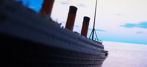 Nouvelle appli de rencontres et Titanic 2 : voici le journal des...