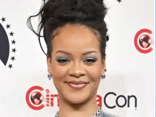 Rihanna dans le film d'animation "Les Schtroumpfs"