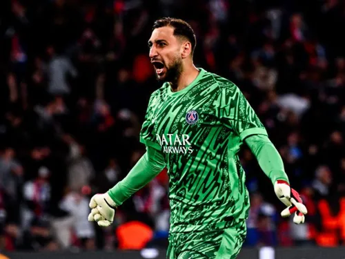 Donnarumma souhaite rester au PSG : les coulisses de sa future...