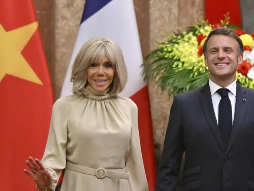 Entre complicité et controverses : Les éclats du couple Macron