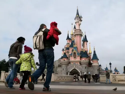 Tentative de mariage truqué avec une fillette à Disneyland : ce que...