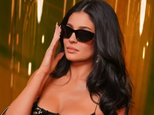Kylie Jenner S'invite dans l'Univers du R&B avec « Fourth Strike »