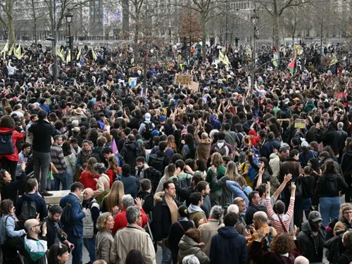 10 septembre : qui sont les acteurs derrière "Bloquons tout" ?
