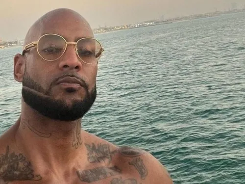 Booba en colère boycotte les artistes des Flammes 2025