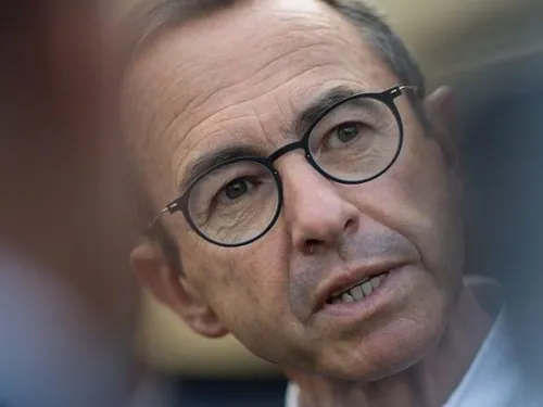 Bruno Retailleau annonce des opérations massives pour renforcés...
