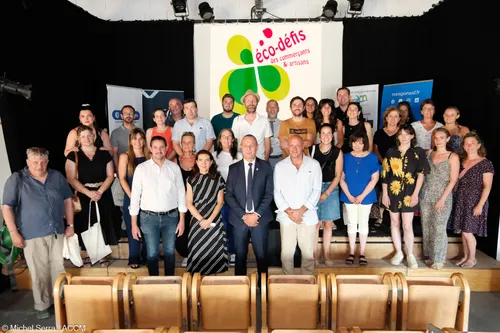 [ Société ] Une soixantaine d’artisans et commerçants arlésiens...