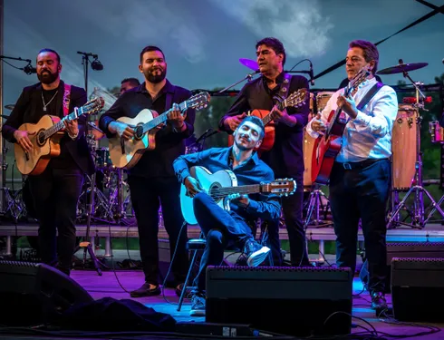 [ Culture - Loisir ] Une soirée inoubliable à Arles avec Chico &...