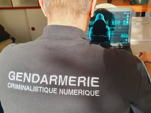 Une réunion d'informations sur la cybersécurité