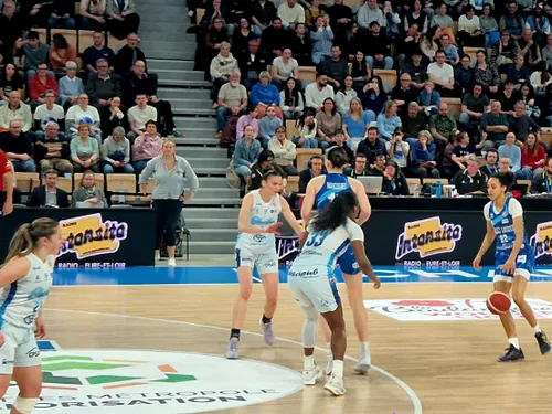 BASKET – Wonderligue : Défaite des Bluelights