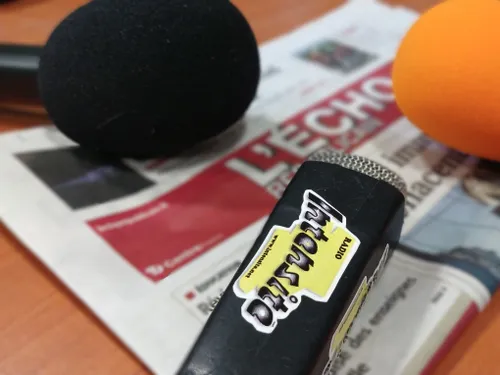 Un camion itinérant contre la désinformation à La Loupe