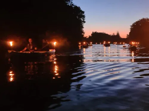Une retraite au flambeaux sur le Loir samedi soir