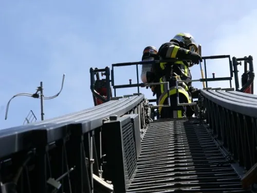 Le feu se déclare au quatrième étage d'un immeuble à Lucé