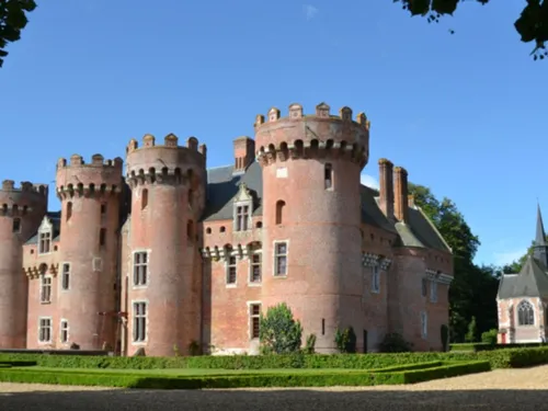 VILLEBON – Visite du château