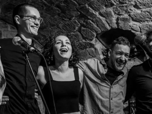 ÉTAMPES (91) - Jazz : Mélina Tobiana Quintet