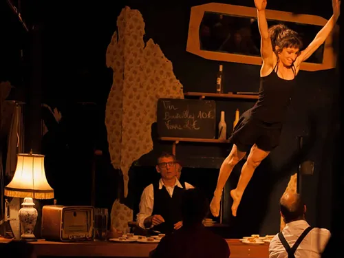 BAILLEAU-LE-PIN - Cirque et repas : Les Grands Fourneaux