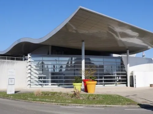 CHÂTEAUDUN - Biblis en folie