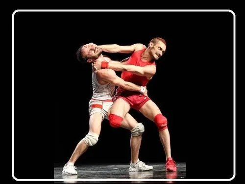 RAMBOUILLET (78) -  Théâtre gestuel : Un Poyo Rojo