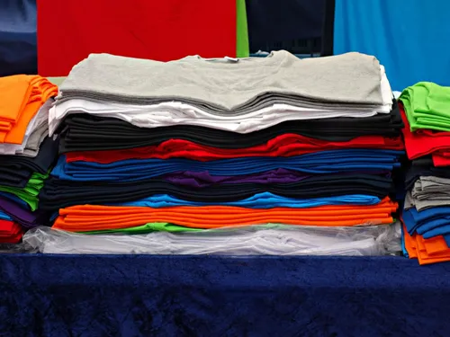 Leclerc Châteaudun organise une grande collecte de vêtements