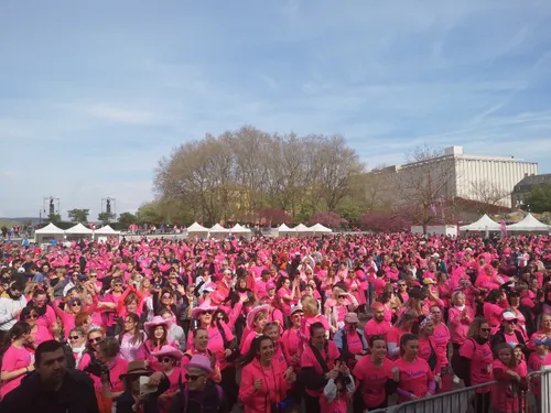 Une foule de maillots roses pour La Messine ! 