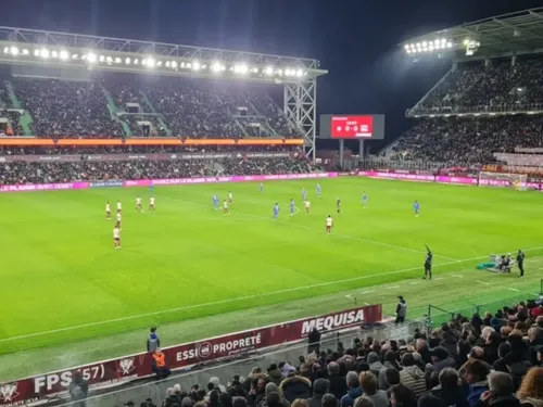 Hommage à Queen : 5000 choristes recherchés au stade...
