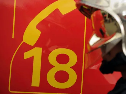 Incendie au Haut-du-Lièvre : un ancien centre commercial ravagé par...