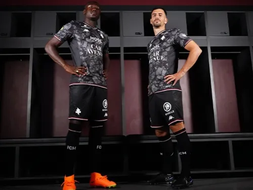 FC Metz : un troisième maillot dévoilé à l’aube du coup d’envoi de...