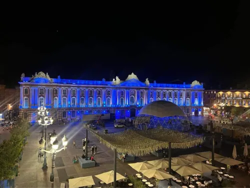Le Capitole de Toulouse illuminé aux couleurs d'Israël