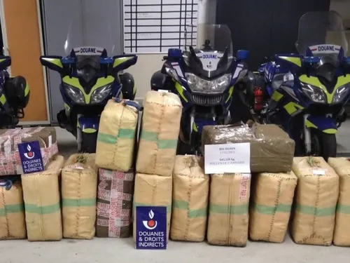 645 kilos de résine de cannabis saisis par les douaniers de Dijon 