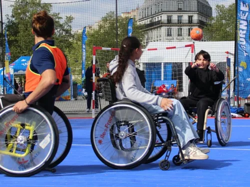 Des animations handball et hand adapté à Dijon 