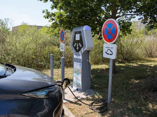 Les tarifs des bornes de recharge électrique ont évolué en Côte d’Or 
