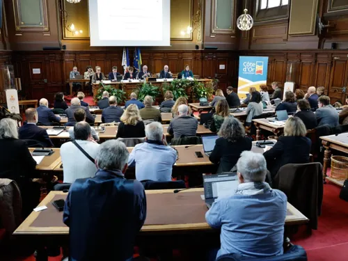Le premier comité de l’emploi en Côte-d’Or a été installé 