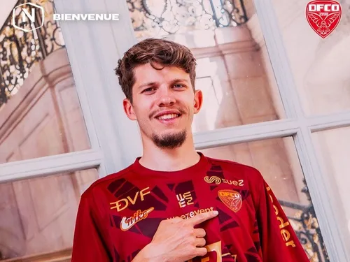 Une 3eme recrue au DFCO 