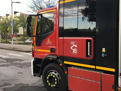 Incendie à la médiathèque Champollion : les réactions 
