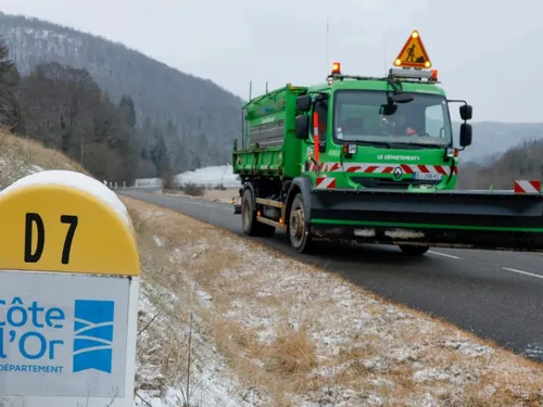 Les agents du département prêts face à l’arrivée de la neige 