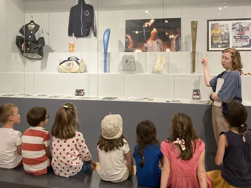 Le musée des Beaux-Arts de Beaune accueille la mascotte olympique