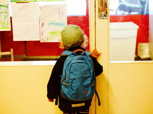 À Dijon, Cultura recycle les cartables de vos enfants