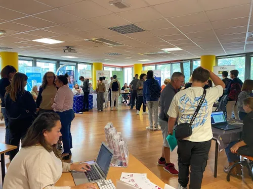 170 personnes ont profité du forum de l’apprentissage à Dijon 