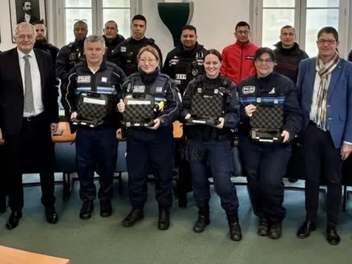 Quatre policiers municipaux de Viry-Châtillon sont désormais armés 