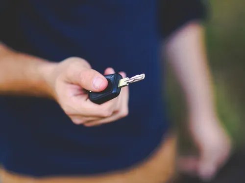 Un peu plus d'un Samarien sur deux a confiance dans la voiture...