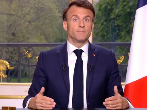Emmanuel Macron appelle à une « trêve olympique et politique »