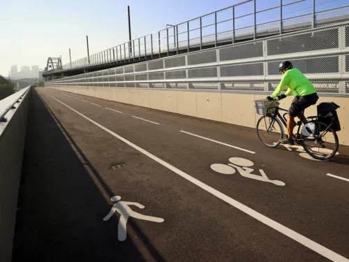 Le département des Yvelines met en place des voies cyclables pour...